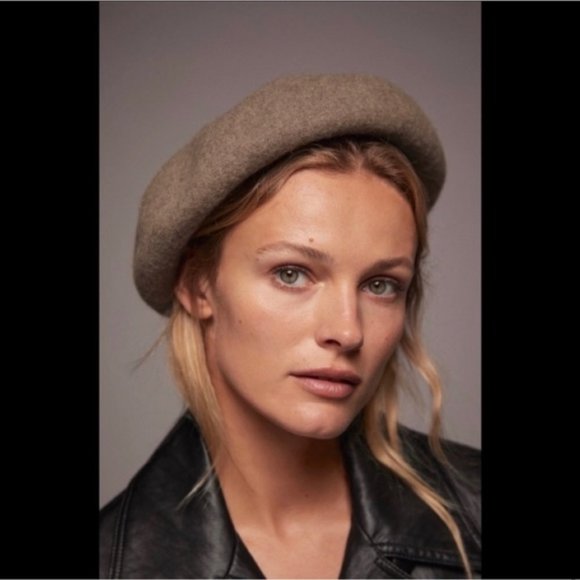 ZARA Wool Beret Mid Camel Blogger’s Favorite - Picture 5 of 7